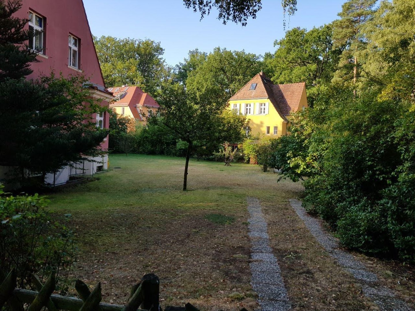 Charmante Doppelhaushälfte mit großem Garten in Frohnau – Berlin – Vorschaubild 3