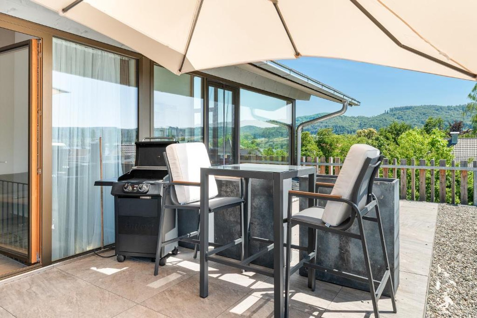 Extravagantes Designer-Haus im Schweizer Chaletstil – Bodensee-Panorama inklusive - Provisionsfrei – Öhningen-Wangen – Vorschaubild 6
