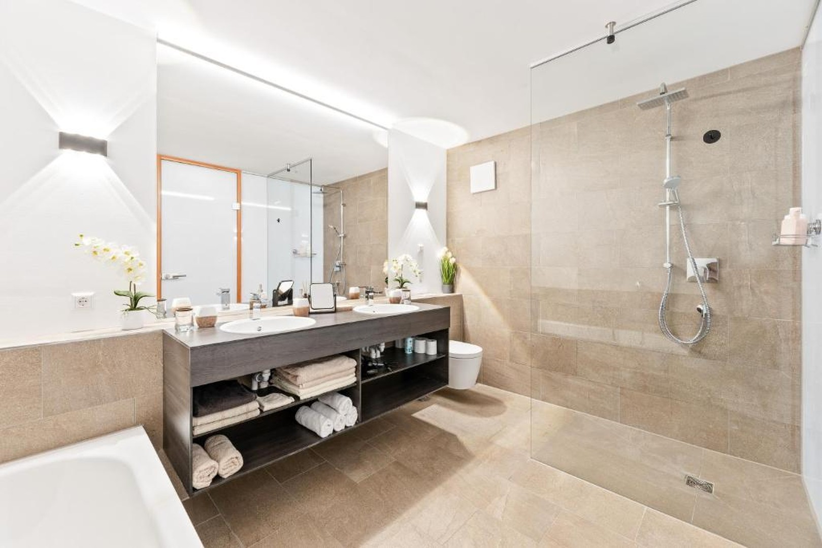 Extravagantes Designer-Haus im Schweizer Chaletstil – Bodensee-Panorama inklusive - Provisionsfrei – Öhningen-Wangen – Vorschaubild 13