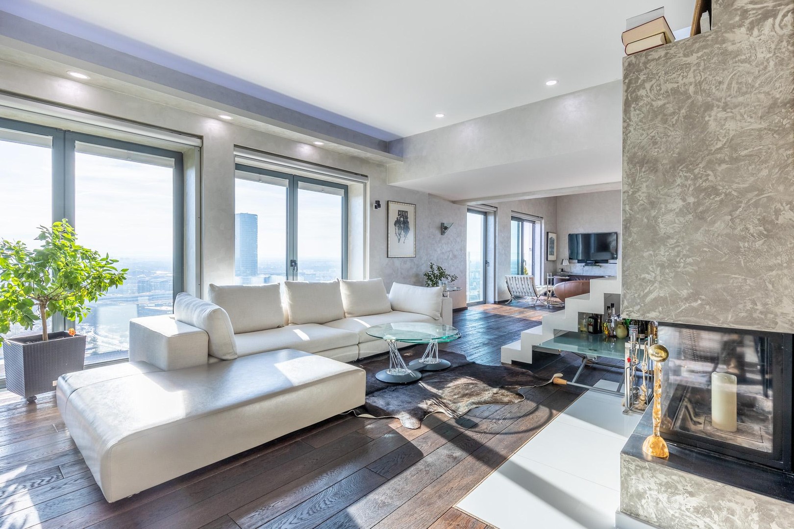 Property thumbnail 9