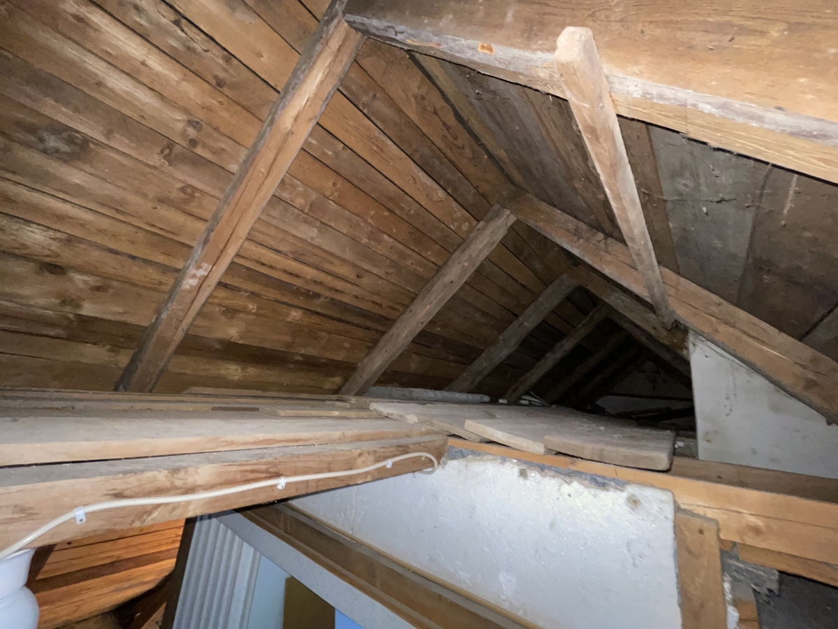 Hier lässt sich viel draus machen - Haus mit begonnener Renovierung – Bärnau – Vorschaubild 10