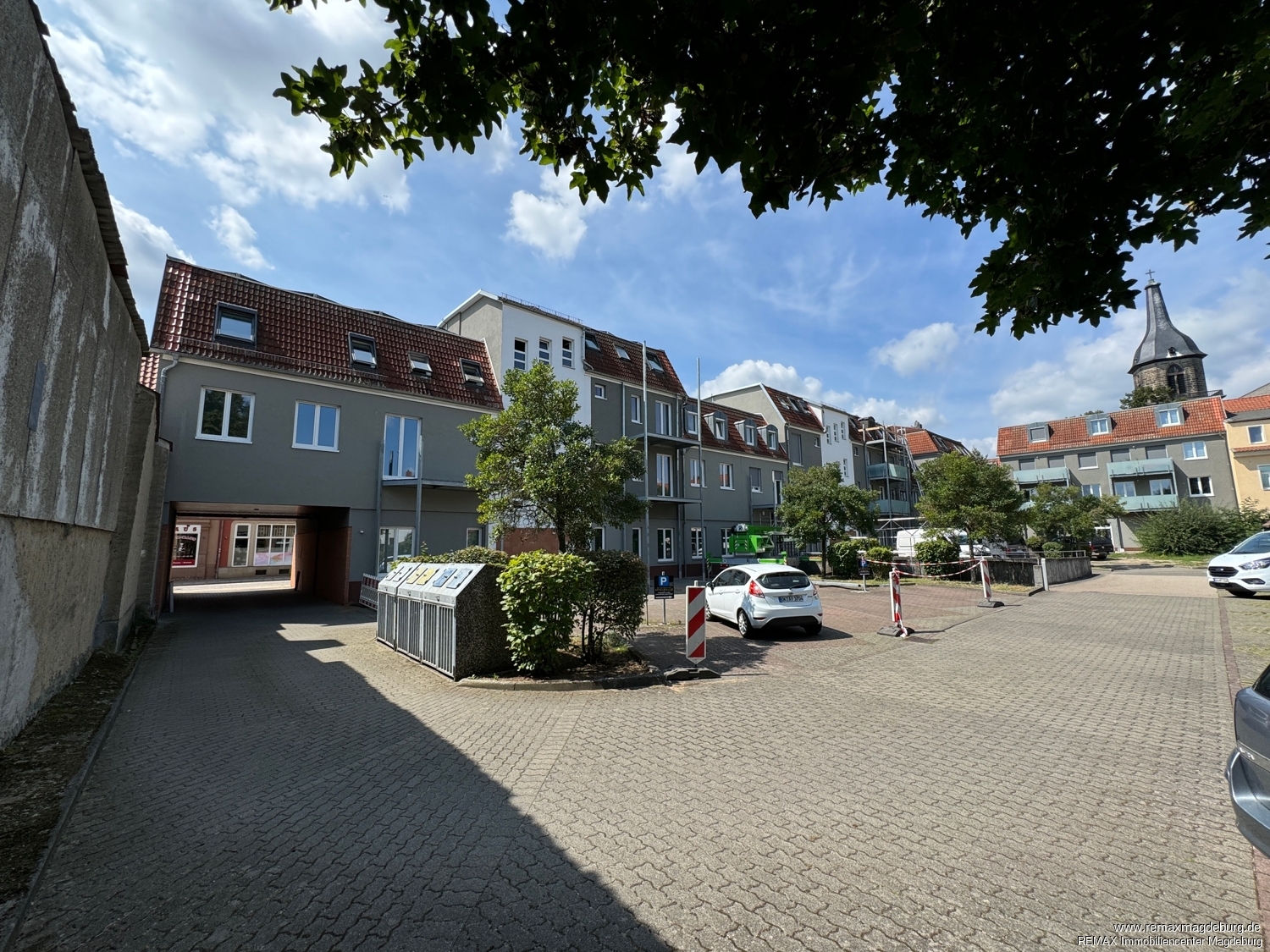 bg