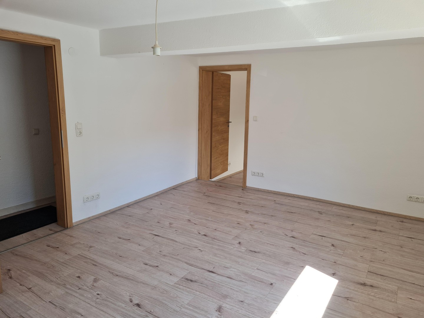 Traumhaftes 1 Familien Haus freistehend mit großem Garten in Gelnhausen – Gelnhausen – Vorschaubild 38