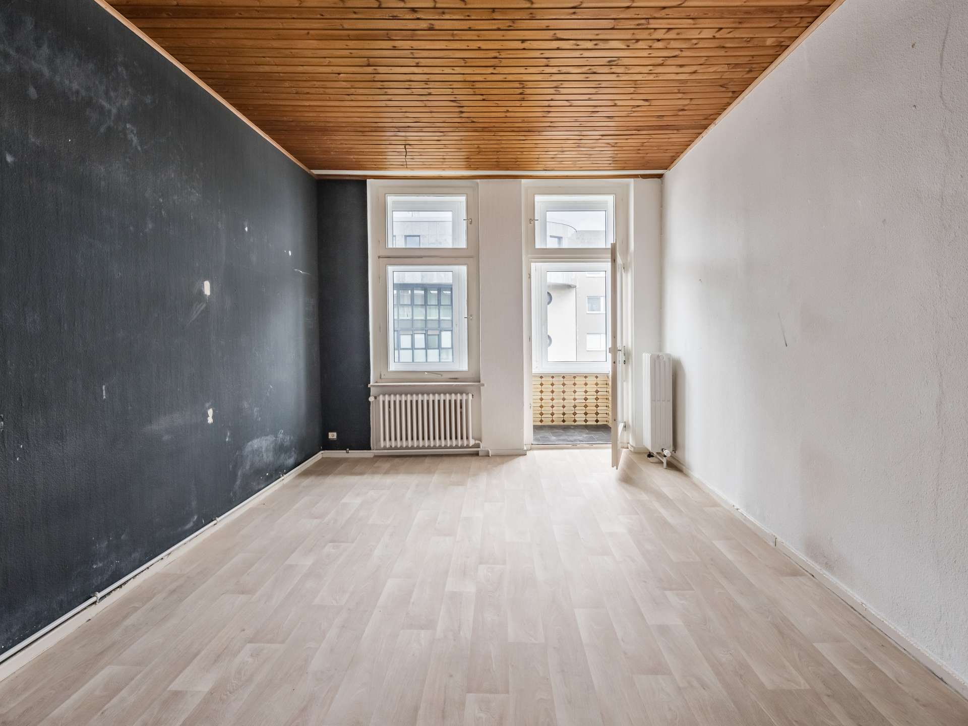 Property thumbnail 2