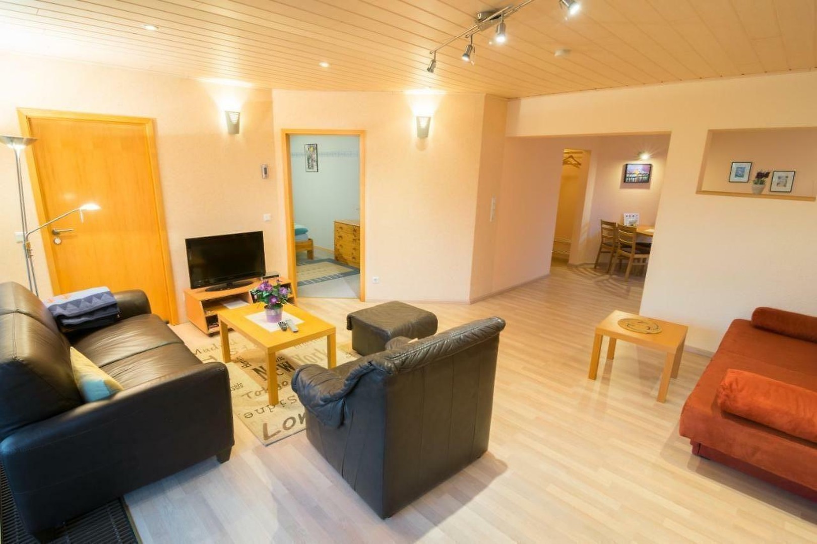 Property thumbnail 6