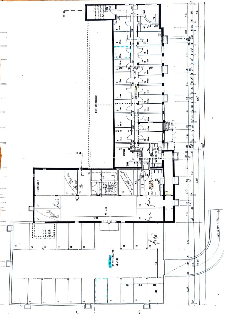 Stilvolle Split-Level-Loftwohnung mit Garten in sanierter Fabrik mit TG Stellplatz – Düsseldorf – Vorschaubild 38