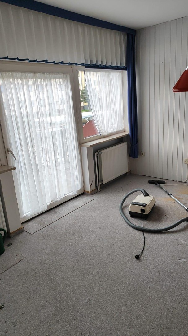 Reihenendhaus mit großem Grundstück, Keller und zwei Garagen – Lemgo – Vorschaubild 14