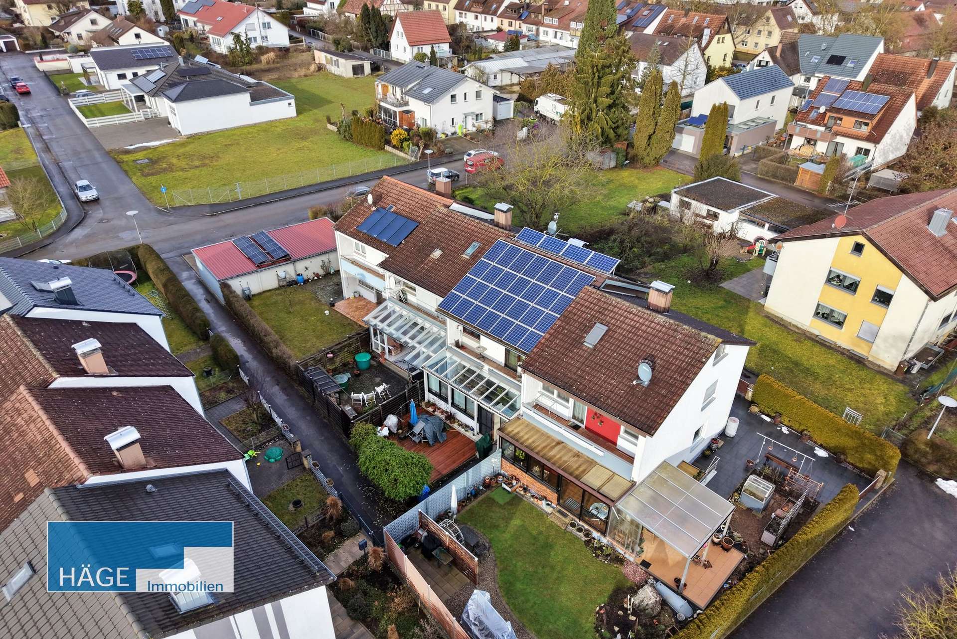Zentral gelegen, guter Zustand, saniert, Wärmepumpe, Photovoltaik,.... – Langenau – Vorschaubild 29