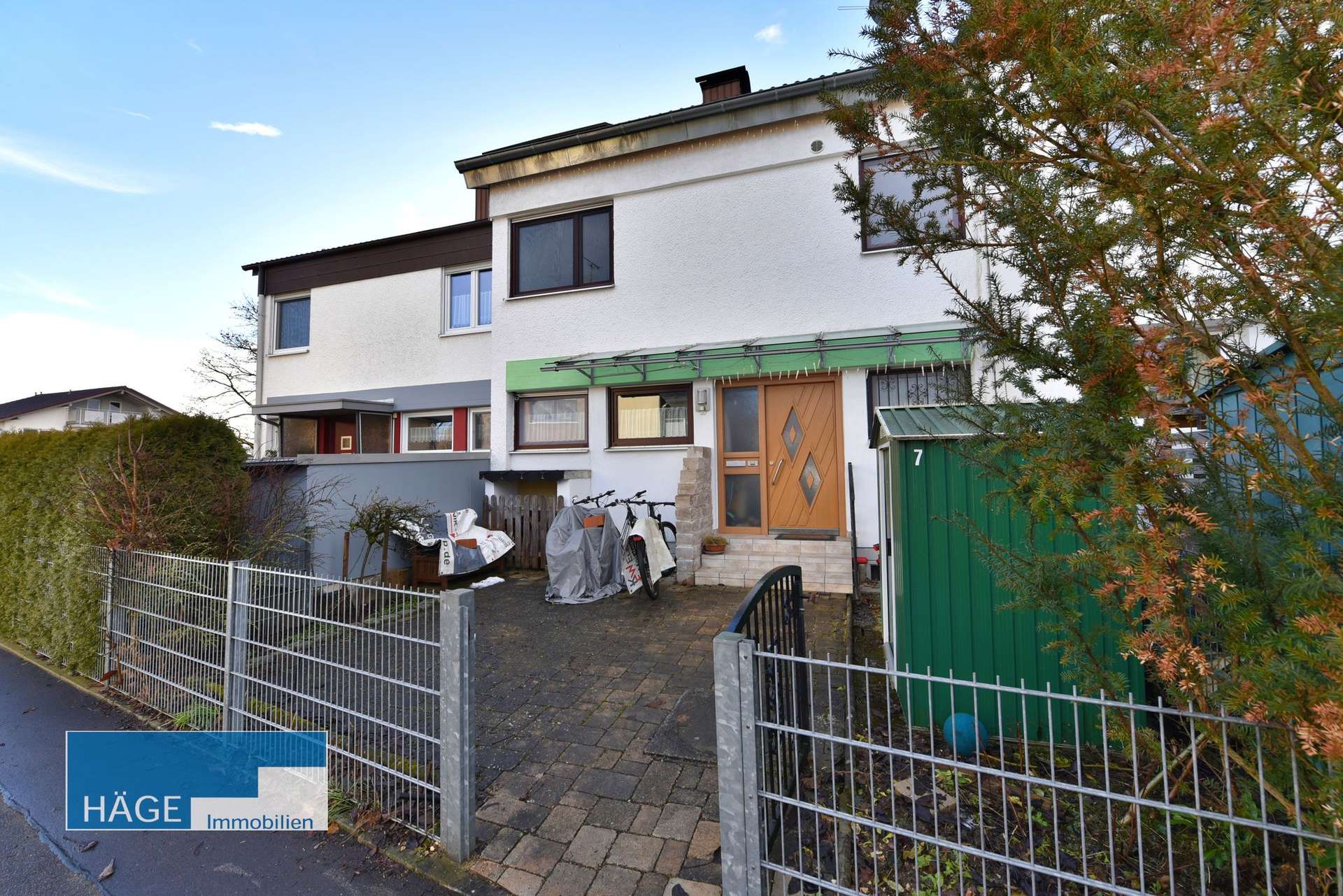 Zentral gelegen, guter Zustand, saniert, Wärmepumpe, Photovoltaik,.... – Langenau – Vorschaubild 30