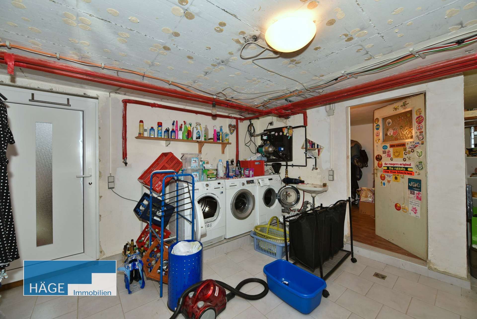 Zentral gelegen, guter Zustand, saniert, Wärmepumpe, Photovoltaik,.... – Langenau – Vorschaubild 42
