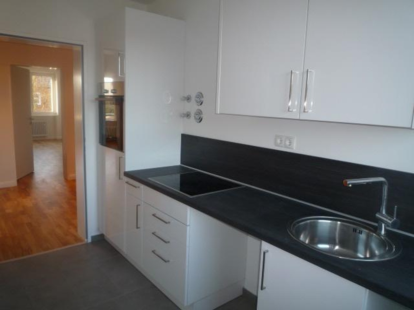 Helle 3-Zimmer-Wohnung mit Balkon & TG Stellplatz in HH-Hohenfelde - top vermietet – Hamburg – Vorschaubild 2