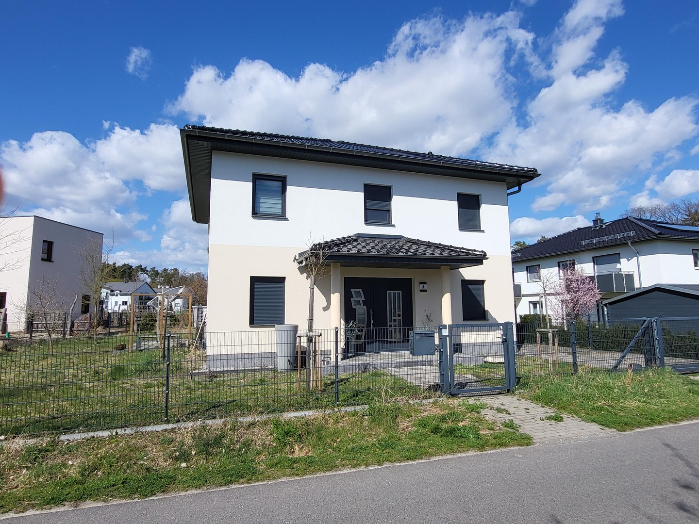 Moderne Stadtvilla Bad Saarow Pieskow – Bad Saarow – Vorschaubild 2