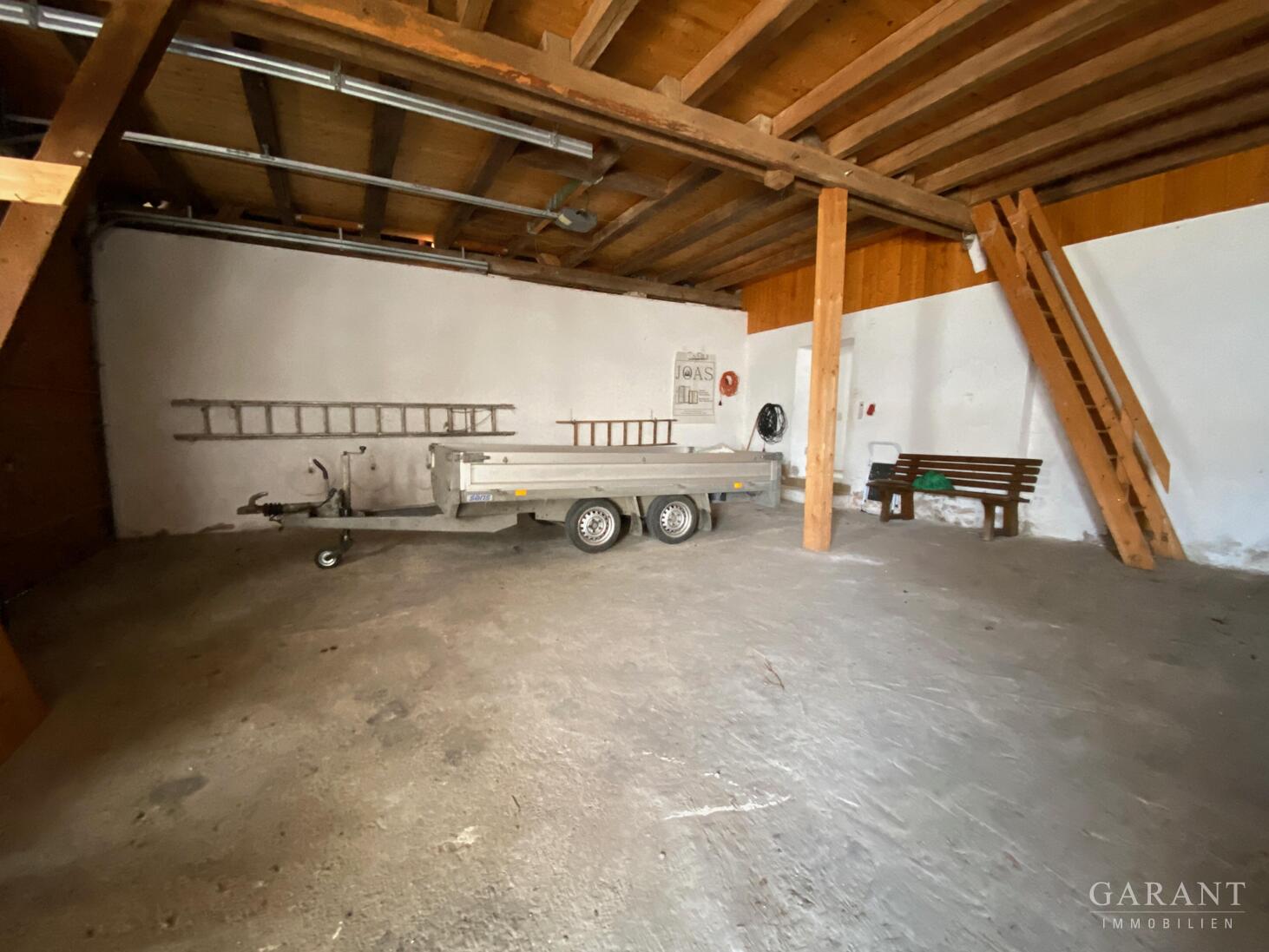 Zweifamilienhaus mit Potential – Unterschneidheim – Vorschaubild 8