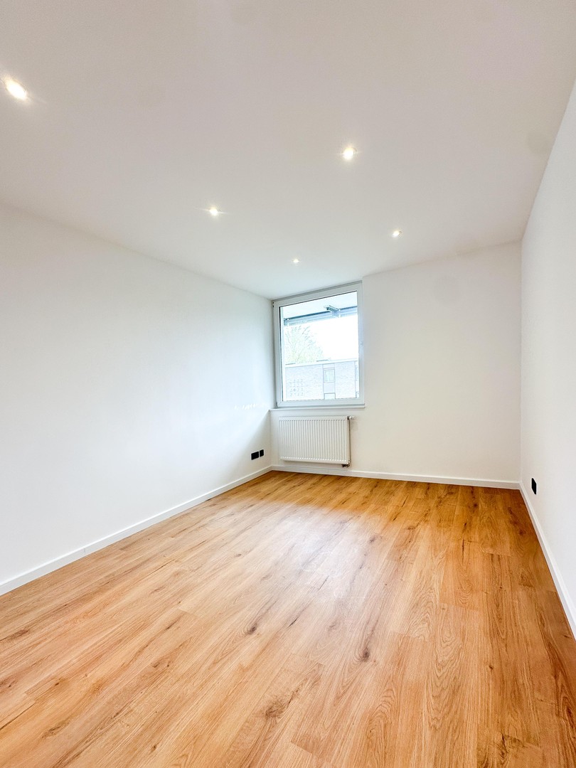 provisionsfrei: helle 3-Zimmer-Wohnung in ruhiger Lage und geringem Hausgeld – Düsseldorf – Vorschaubild 13