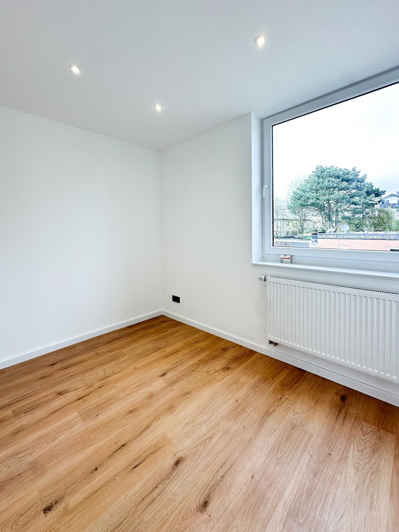 provisionsfrei: helle 3-Zimmer-Wohnung in ruhiger Lage und geringem Hausgeld – Düsseldorf – Vorschaubild 15