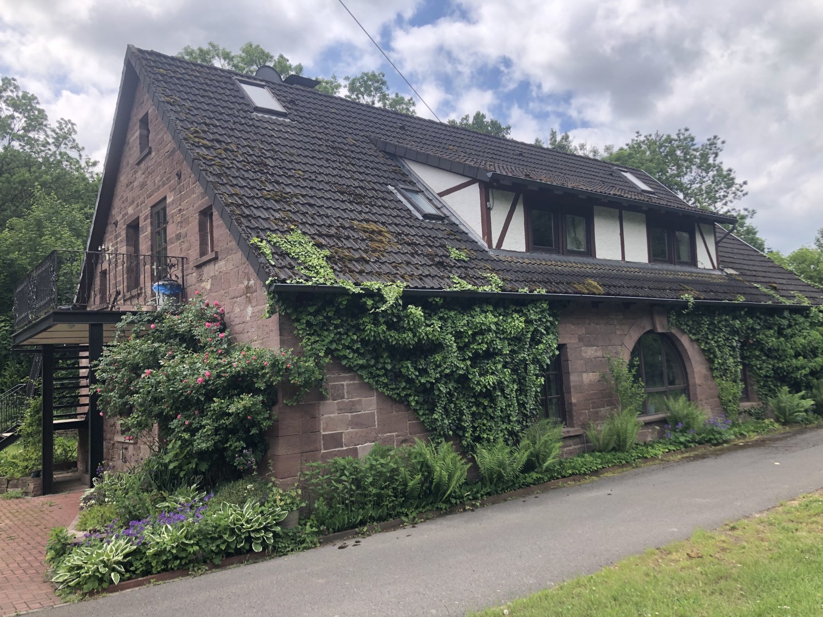 Erfüllen Sie sich den Traum vom Eigenheim in Bodenwerder! – Bodenwerder – Bild 1 von 20
