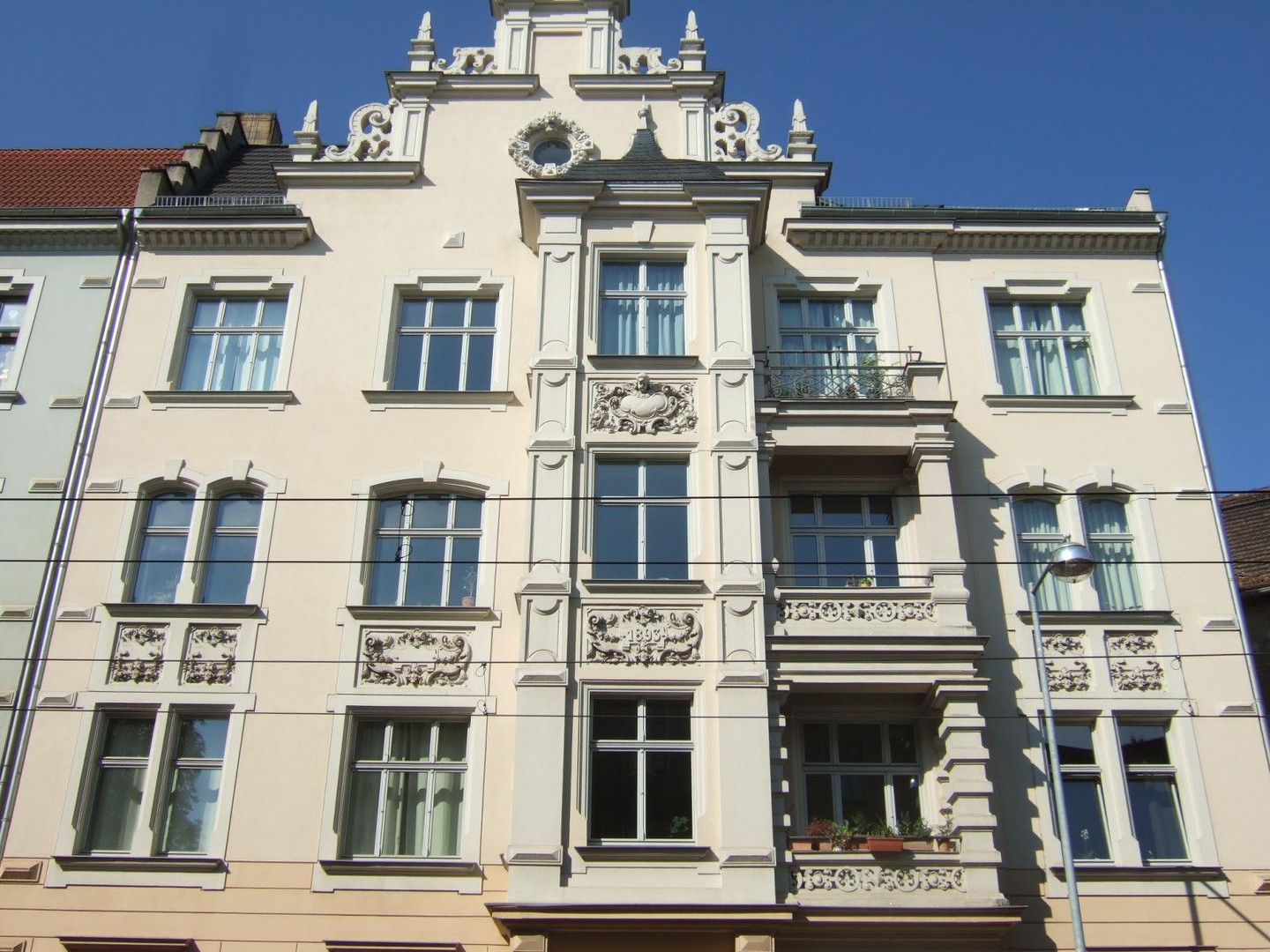 Wunderschönes Mehrfamilienhaus in Stil der Neorenaissance - 8 Wohnungen – Magdeburg – Vorschaubild 2