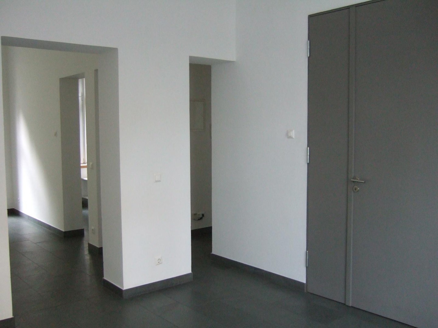 Wunderschönes Mehrfamilienhaus in Stil der Neorenaissance - 8 Wohnungen – Magdeburg – Vorschaubild 24