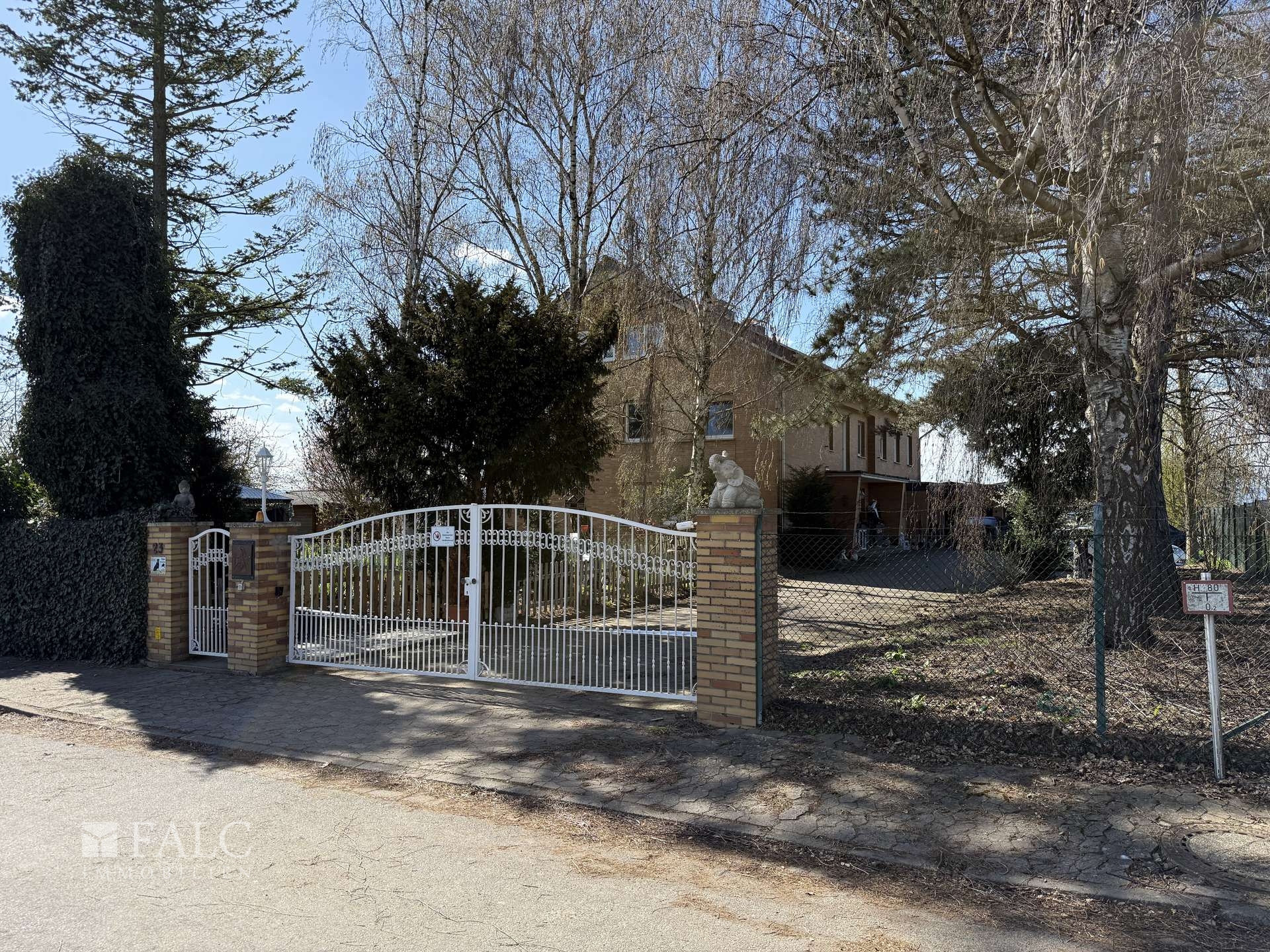 ***Mehrfamilienhaus & Exklusiver Pferdehof mit Reitanlage auf ca 21.000 m² Grundstück*** – Einbeck – Vorschaubild 32