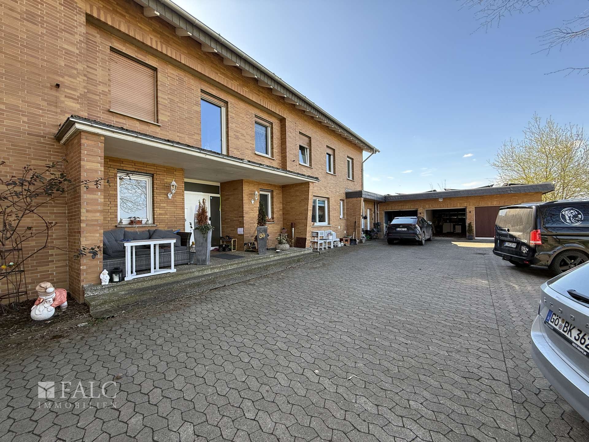 ***Mehrfamilienhaus & Exklusiver Pferdehof mit Reitanlage auf ca 21.000 m² Grundstück*** – Einbeck – Vorschaubild 33