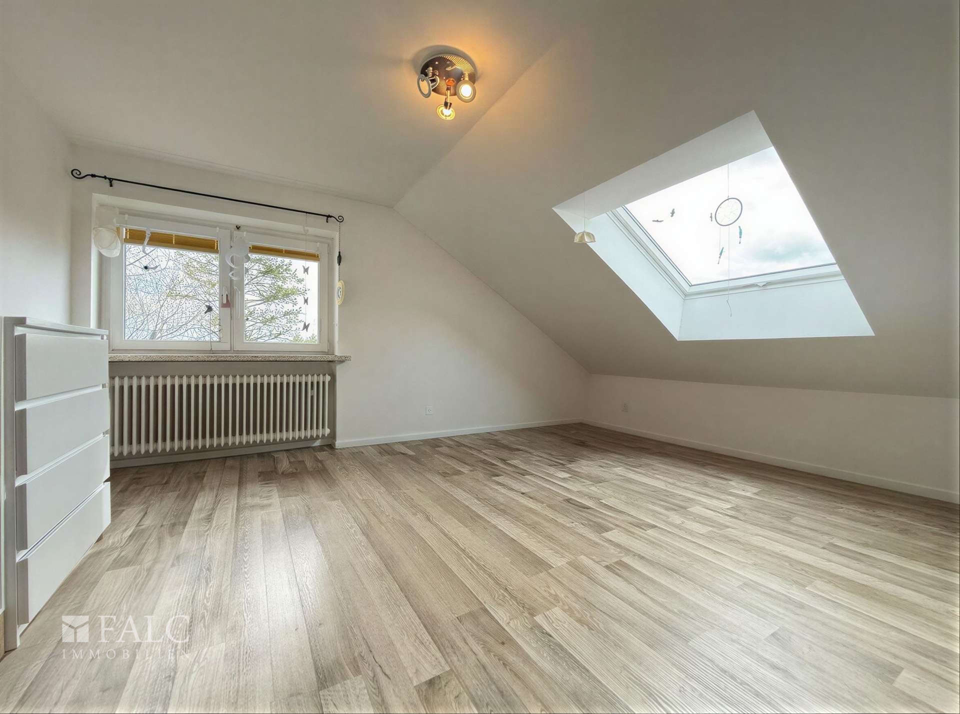 ***Mehrfamilienhaus & Exklusiver Pferdehof mit Reitanlage auf ca 21.000 m² Grundstück*** – Einbeck – Vorschaubild 61