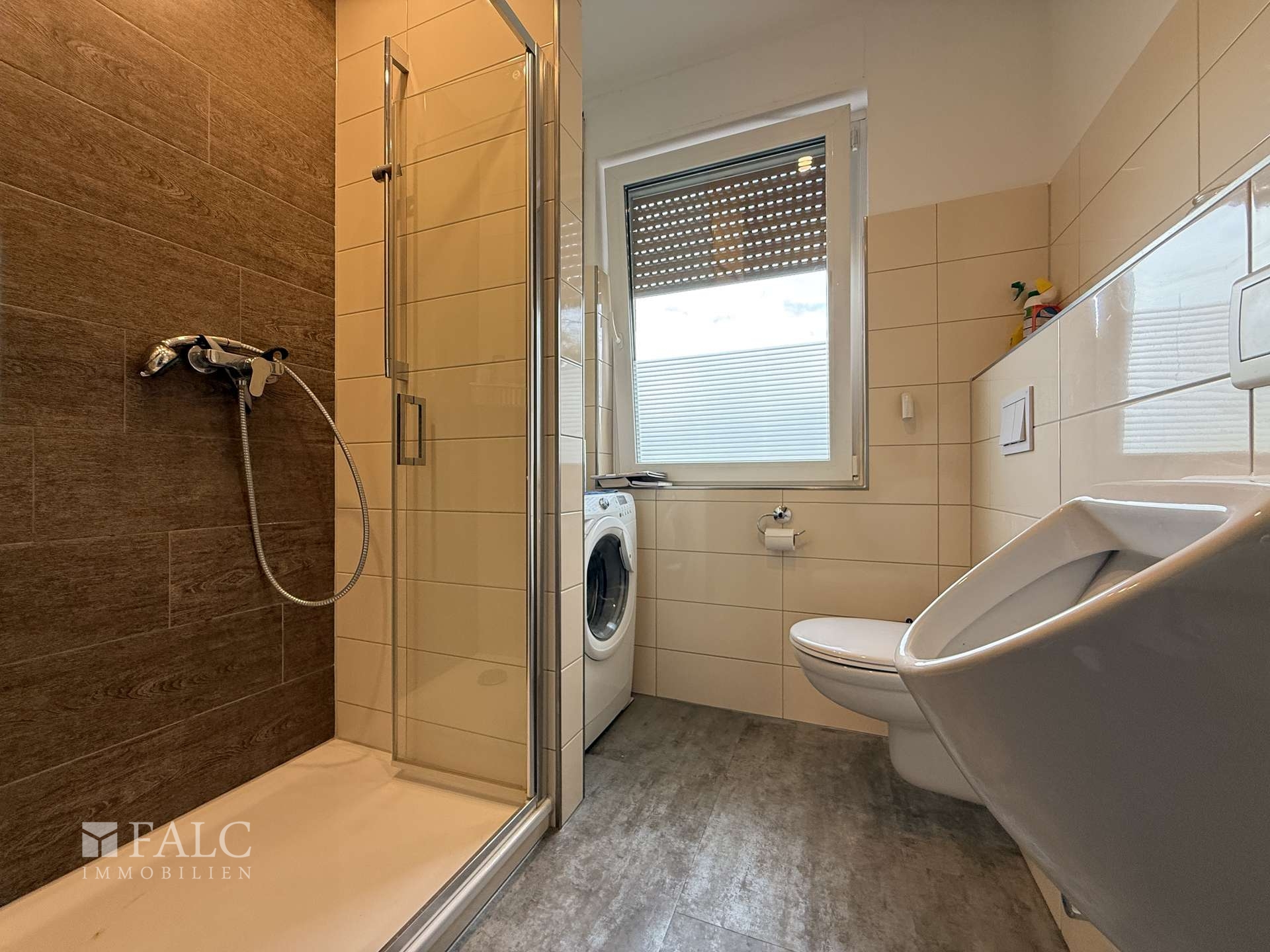 ***Mehrfamilienhaus & Exklusiver Pferdehof mit Reitanlage auf ca 21.000 m² Grundstück*** – Einbeck – Vorschaubild 69