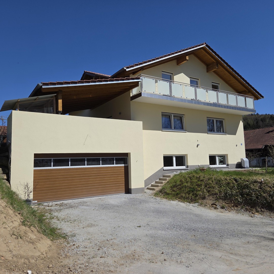 Freistehendes Einfamilienhaus in sehr ruhiger Dorfrandlage – Auerbach – Vorschaubild 3