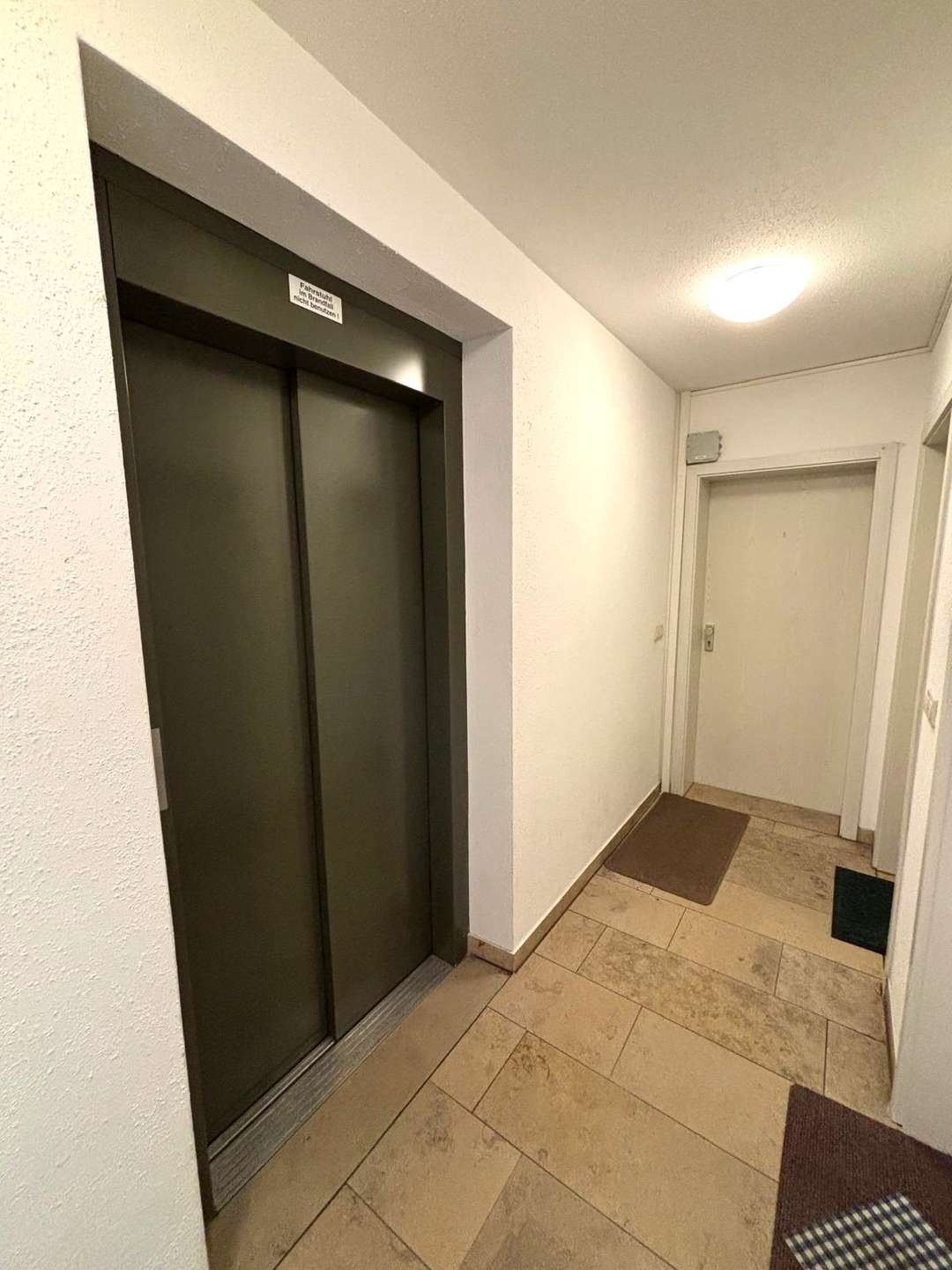 ATTRAKTIVER QUADRATMETERPREIS // Vermietete 2-Zimmer-Wohnung inkl. TG-Stellplatz in Gohlis-Süd – Leipzig – Vorschaubild 5
