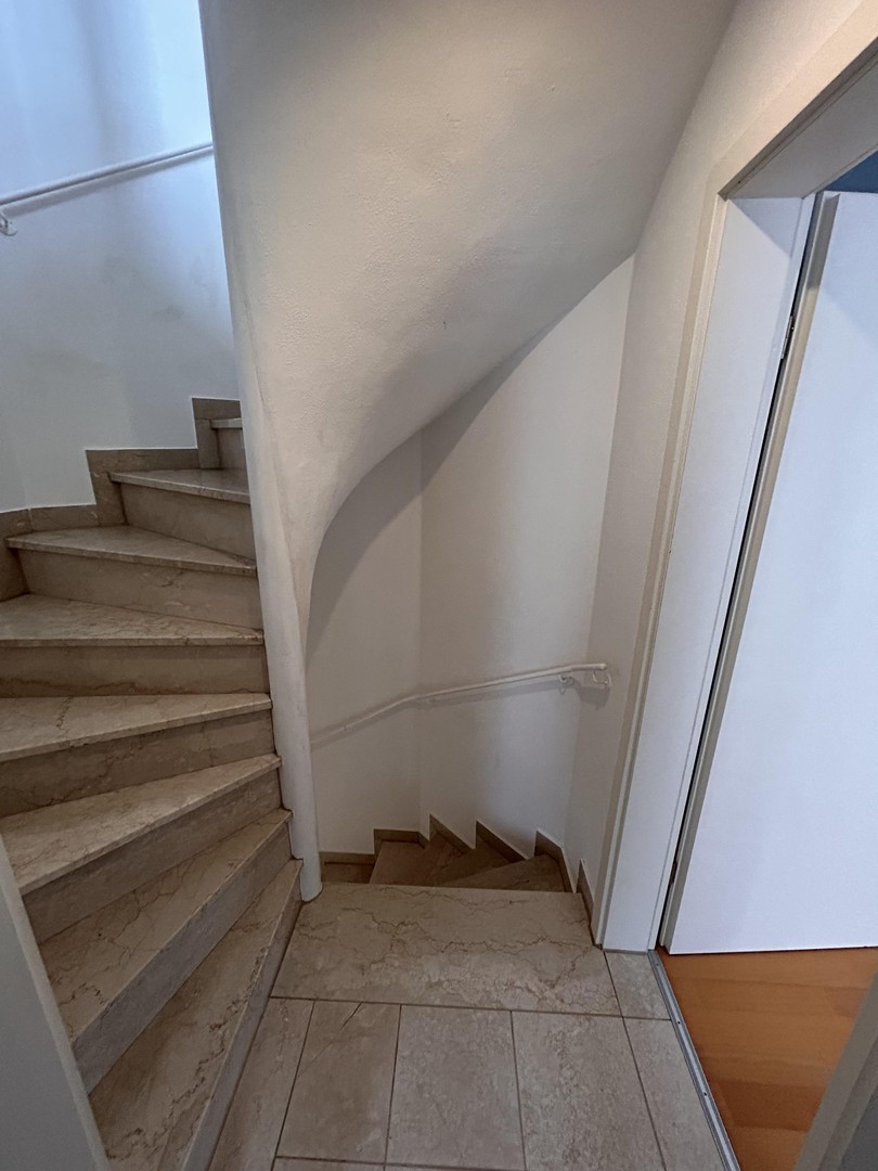 Eigenheim-Glück in Pasing: Quattrohaus mit eigenem Garten (137 m²) viel Privatsphäre provisionsfrei – München – Vorschaubild 9