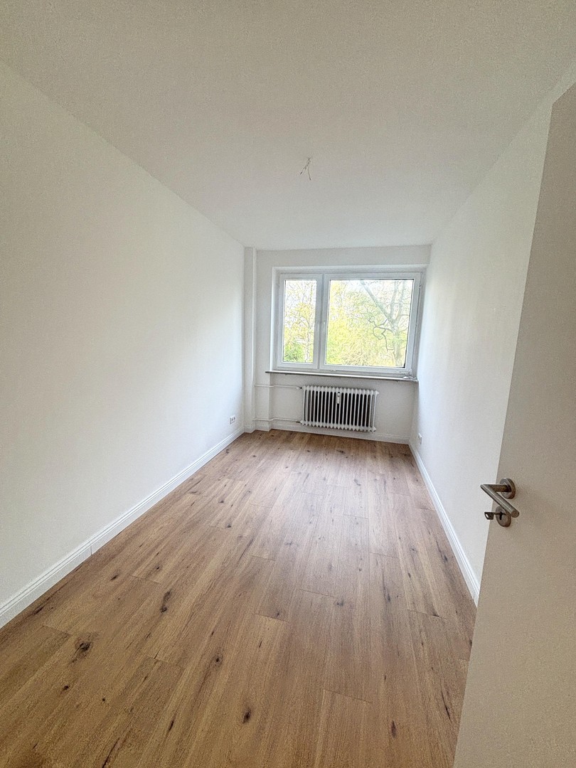 Fußläufig zum Alsterlauf, Erstbezug nach Sanierung, Gäste WC, inkl. TG-Stellplatz, ohne Courtage – Hamburg – Vorschaubild 5