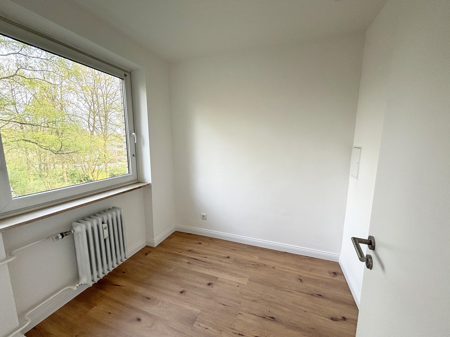 Fußläufig zum Alsterlauf, Erstbezug nach Sanierung, Gäste WC, inkl. TG-Stellplatz, ohne Courtage – Hamburg – Vorschaubild 7