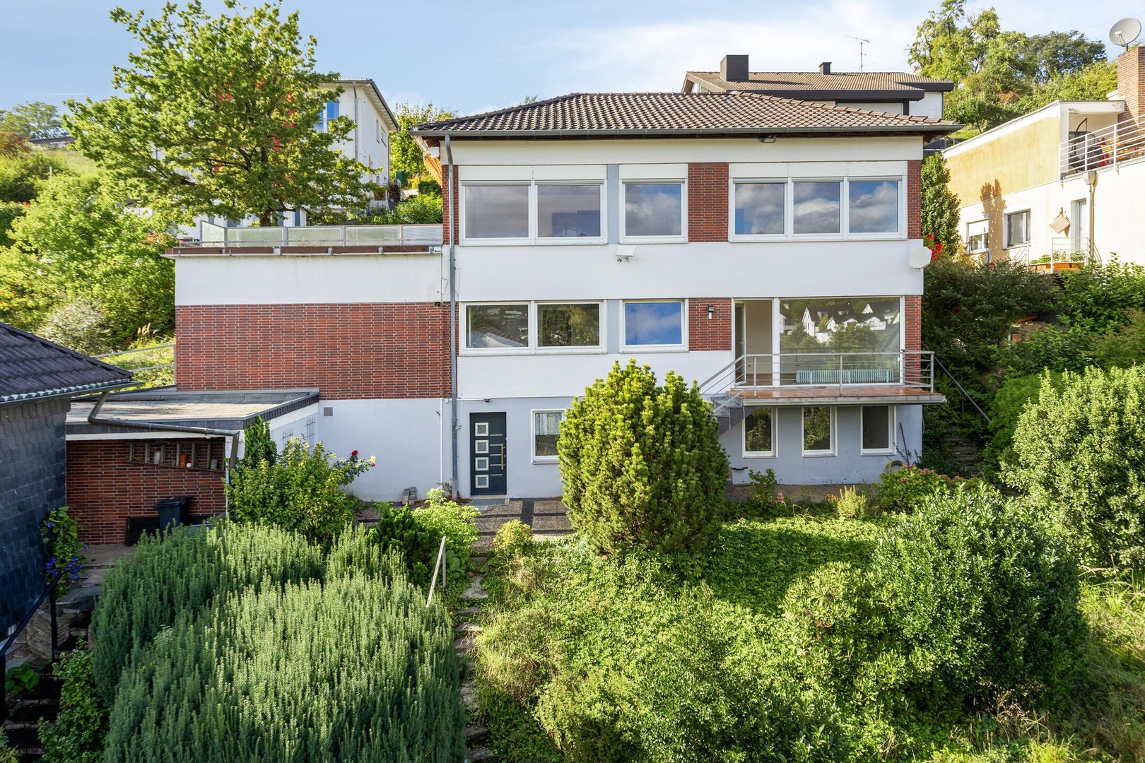 Haus in Höhenlage mit Baugrundstück & Ausbaupotenzial -Wachtberg-Niederbachem – Wachtberg Niederbachem – Vorschaubild 2