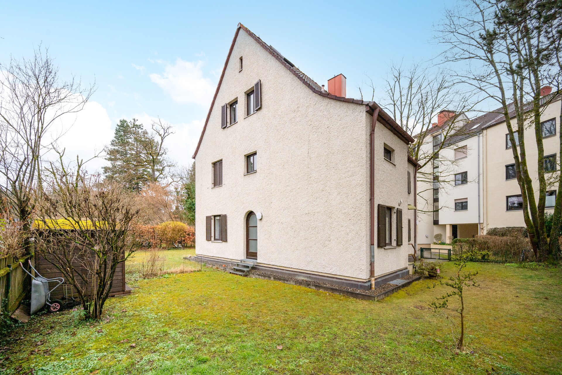 AIGNER - 2-Zimmer-Dachgeschosswohnung mit Dachspitz in beliebter Lage Obersendling – München – Vorschaubild 3