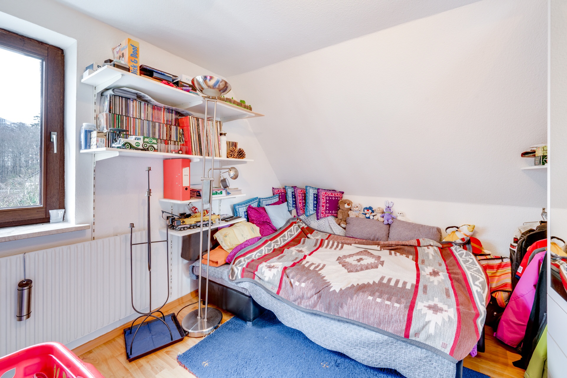 AIGNER - 2-Zimmer-Dachgeschosswohnung mit Dachspitz in beliebter Lage Obersendling – München – Vorschaubild 5