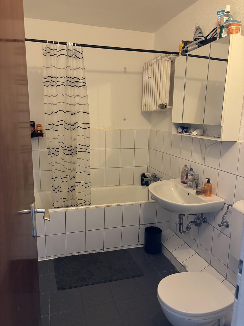 bezugsfreie Eigentumswohnung, 62qm mit sonniger Logia in Köln-Höhenberg – Köln – Vorschaubild 5