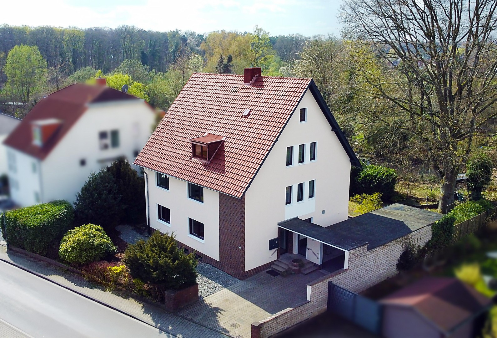 Investieren in Qualität: Modernisiertes Mehrfamilienhaus mit 3 Einheiten in Köln. PROVISIONSFREI – Köln – Vorschaubild 3