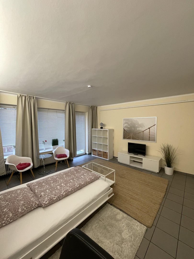 Mitten in der Altstadt! Schöne 2-Zimmer Wohnung nähe Carlsplatz – Düsseldorf – Vorschaubild 4