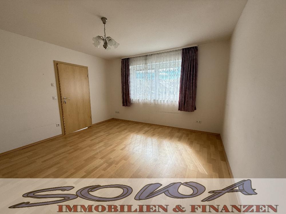 Gepflegtes, einzugsbereites Haus mit Keller, Doppelgarage und Wärmepumpe - Ein Objekt von SOWA Immobilien und Finanzen – Neuburg an der Donau – Vorschaubild 12