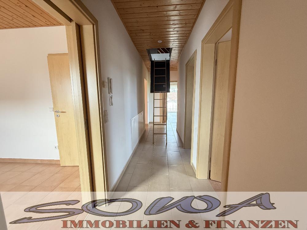 Gepflegtes, einzugsbereites Haus mit Keller, Doppelgarage und Wärmepumpe - Ein Objekt von SOWA Immobilien und Finanzen – Neuburg an der Donau – Vorschaubild 43