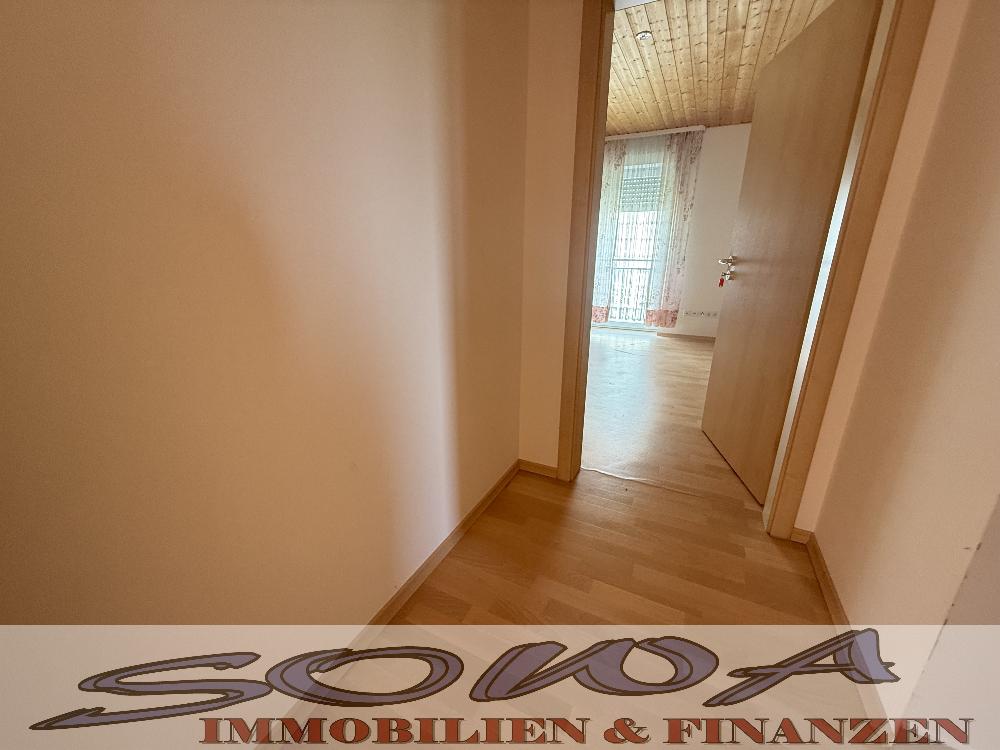 Gepflegtes, einzugsbereites Haus mit Keller, Doppelgarage und Wärmepumpe - Ein Objekt von SOWA Immobilien und Finanzen – Neuburg an der Donau – Vorschaubild 49