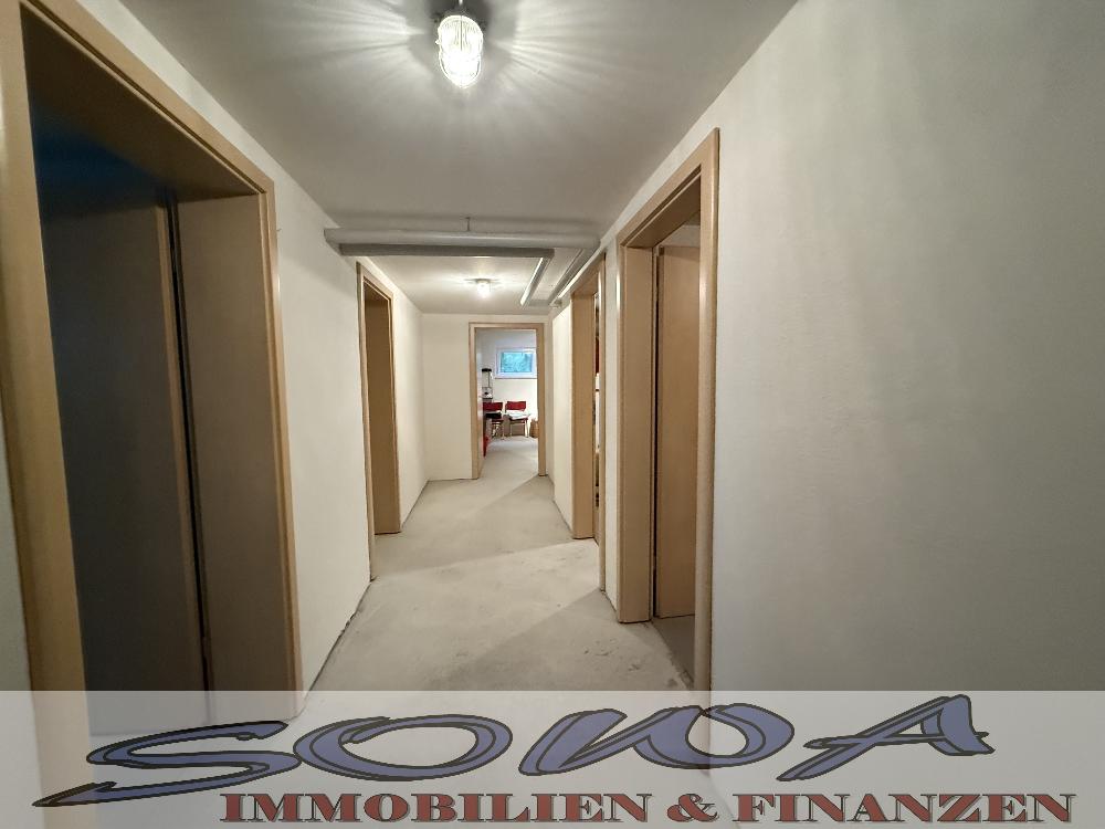 Gepflegtes, einzugsbereites Haus mit Keller, Doppelgarage und Wärmepumpe - Ein Objekt von SOWA Immobilien und Finanzen – Neuburg an der Donau – Vorschaubild 76