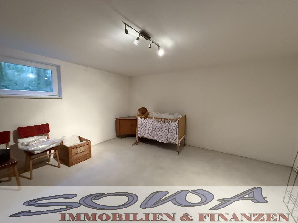 Gepflegtes, einzugsbereites Haus mit Keller, Doppelgarage und Wärmepumpe - Ein Objekt von SOWA Immobilien und Finanzen – Neuburg an der Donau – Vorschaubild 77