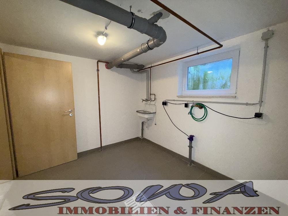Gepflegtes, einzugsbereites Haus mit Keller, Doppelgarage und Wärmepumpe - Ein Objekt von SOWA Immobilien und Finanzen – Neuburg an der Donau – Vorschaubild 79