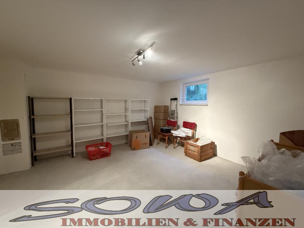 Gepflegtes, einzugsbereites Haus mit Keller, Doppelgarage und Wärmepumpe - Ein Objekt von SOWA Immobilien und Finanzen – Neuburg an der Donau – Vorschaubild 83