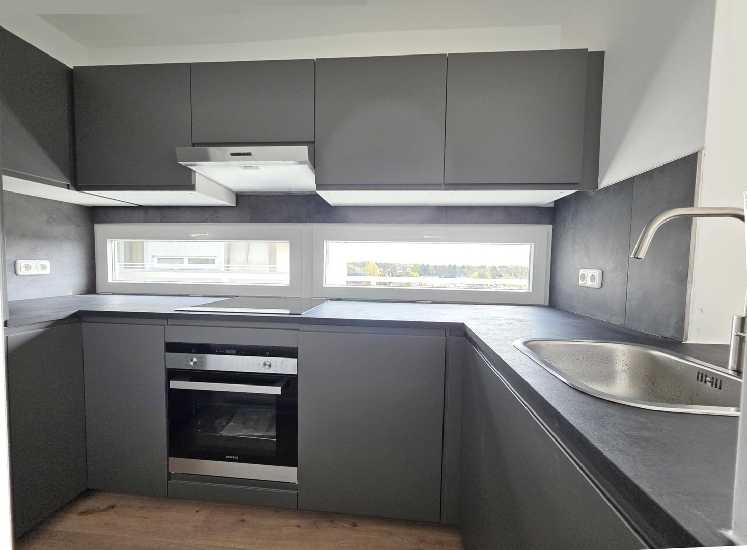 2-Zimmer ETW mit Balkon, Erstbezug nach Sanierung, inkl. TG-Stellplatz, ohne Courtage – Hamburg – Vorschaubild 3