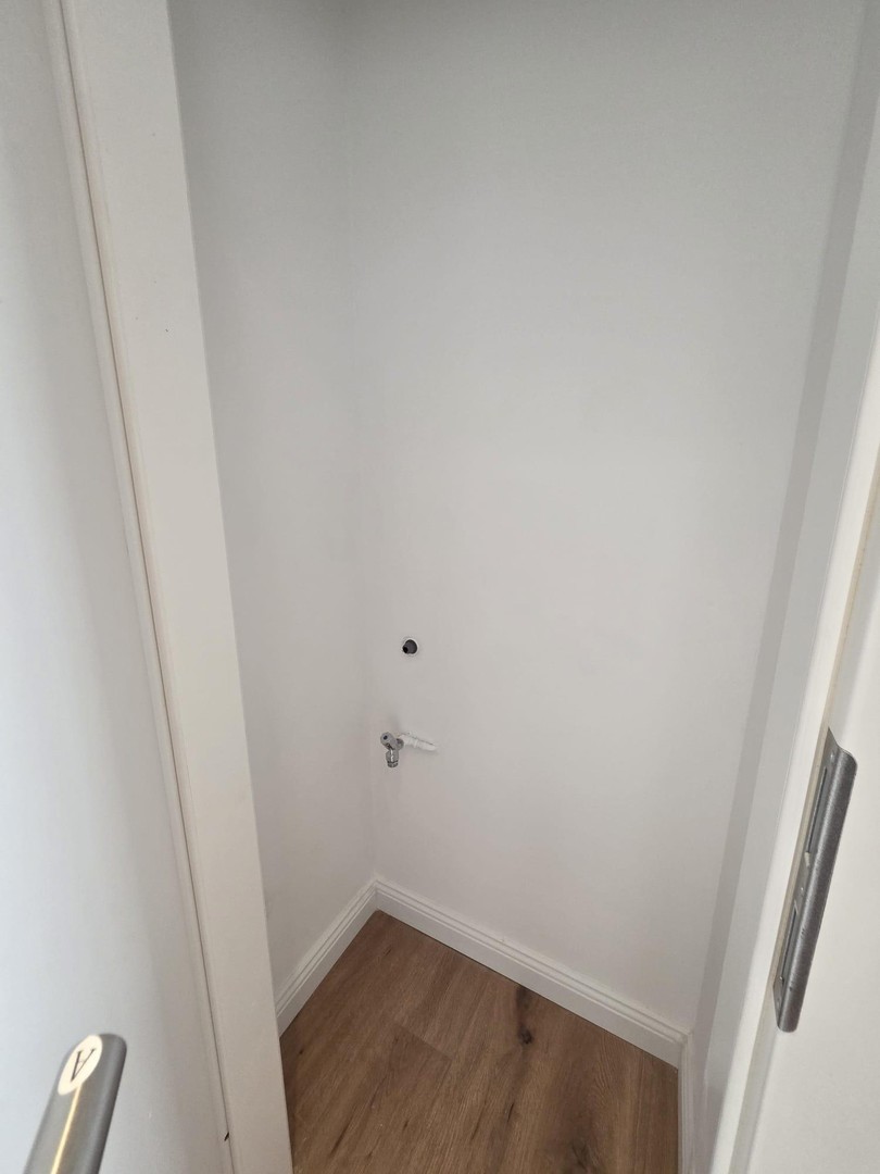2-Zimmer ETW mit Balkon, Erstbezug nach Sanierung, inkl. TG-Stellplatz, ohne Courtage – Hamburg – Vorschaubild 10