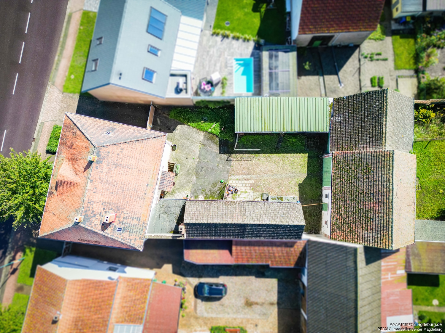 Viel Platz für Familie & Hobbys – EFH-Villa mit Scheune, Garagen und großem Grundstück – Tucheim – Vorschaubild 25