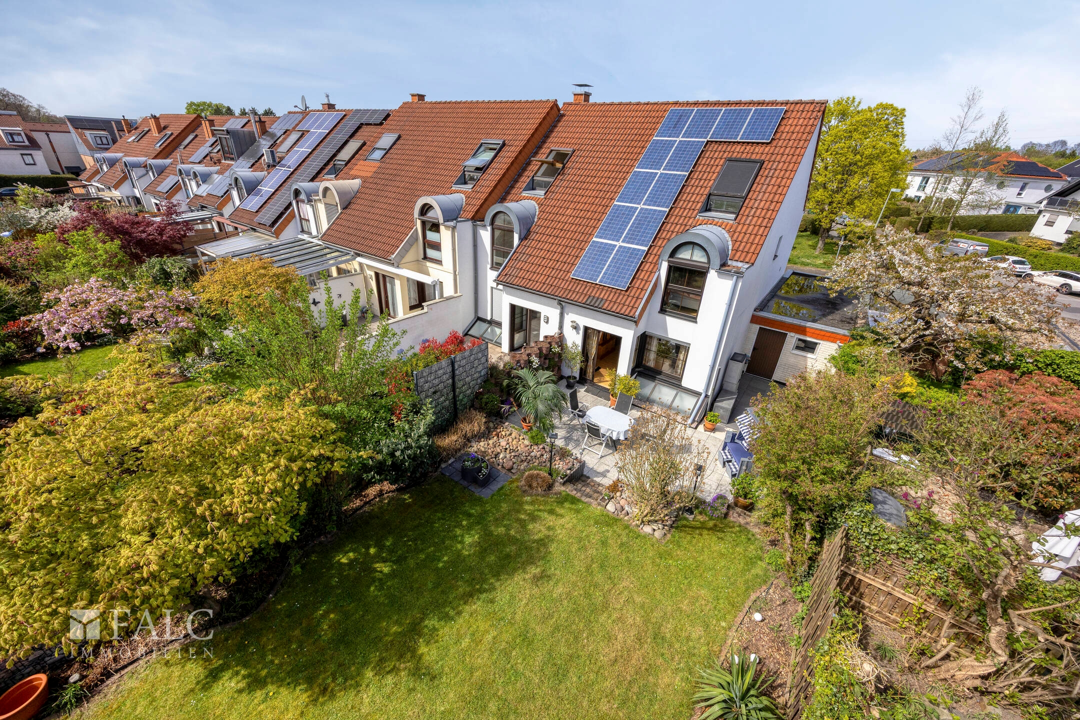 Großzügiges Zuhause mit Gartenparadies und viel Platz für Groß & Klein – Leverkusen – Vorschaubild 21