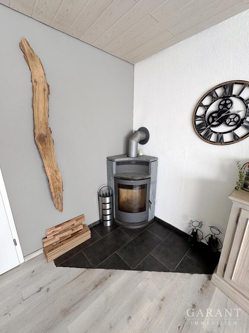 Modernisiertes Einfamilienhaus mit Garten, Terrasse & Whirlpool – Neckarwestheim – Vorschaubild 11