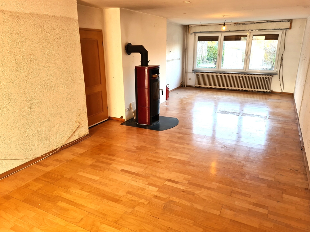 DOPPELHAUSHÄLFTE IN AUßERGEWÖHNLICHER RANDLAGE – Karlsruhe / Palmbach – Vorschaubild 27